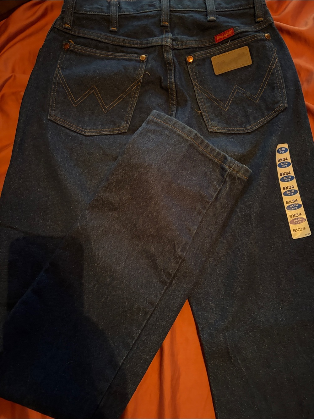 Cowboy cut Wrangler Straight Leg Dark Blue Denim Jeans 9 x 34. Cowboy cut